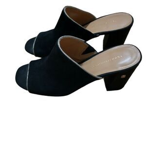 Tommy Hilfiger Sayna dressy open toe mules black with gold trim size 8